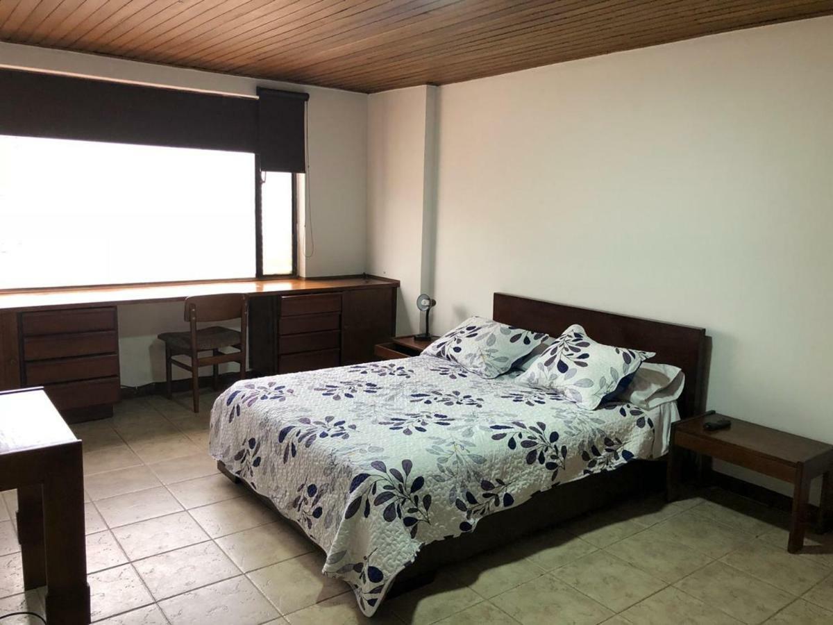 Apartamentos Percales โบโกตา ภายนอก รูปภาพ